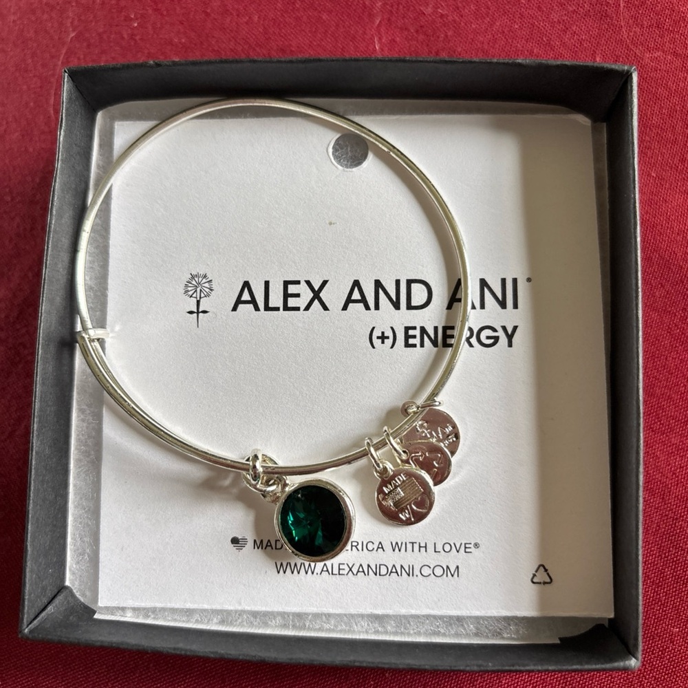 ALEX & ANI PERIDOT GREEN AUGUST Silver Birthstone Charm Bracelet New In Box